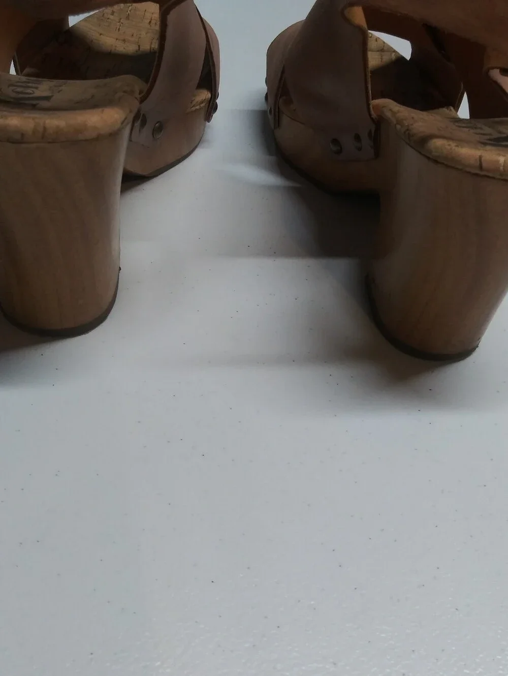 Kork Ease Mauve Studded Wooden Heel Sling Back Heel Size 9